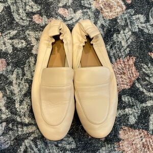 Everlane leather light beige nude loafer flats